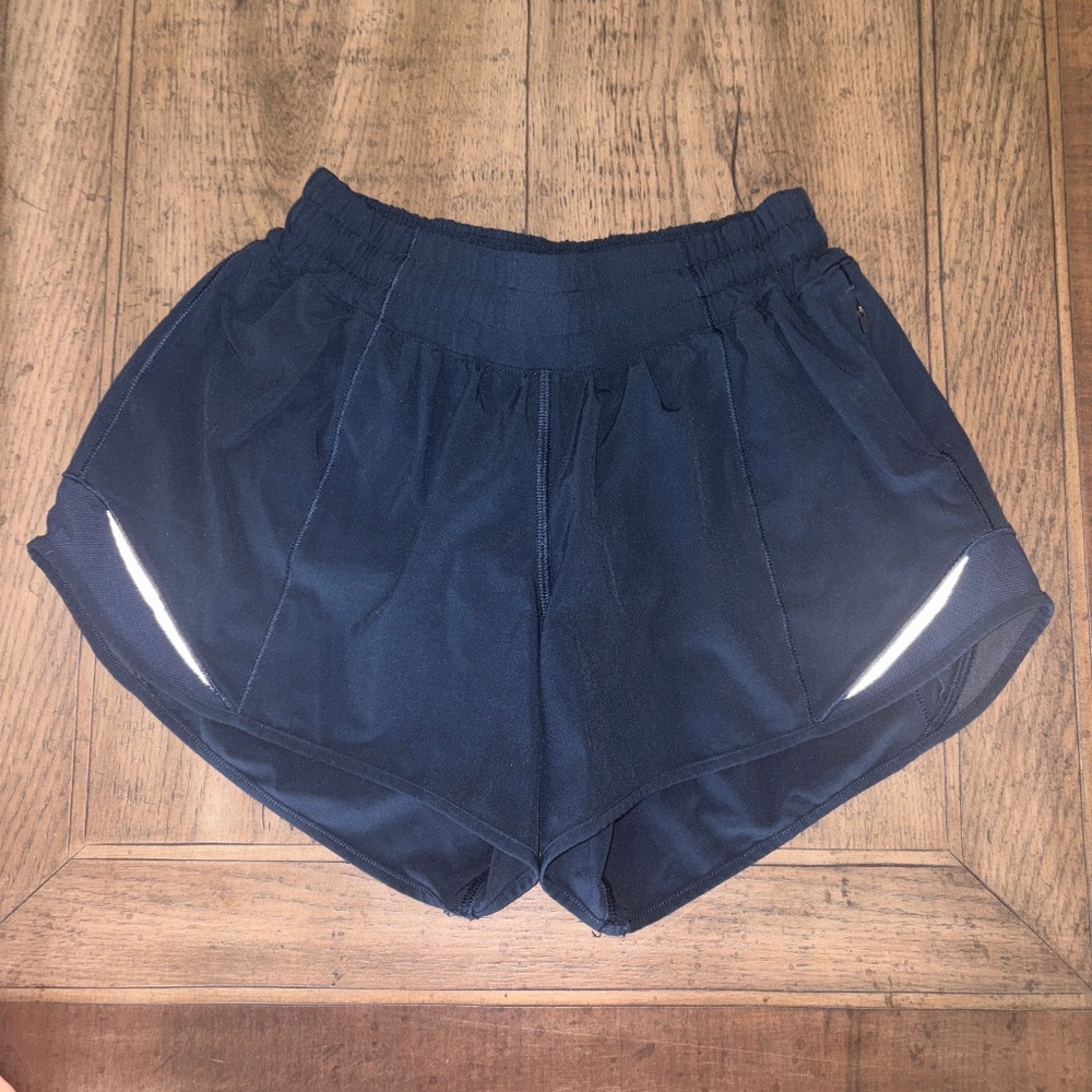 navy lululemon hotty hots